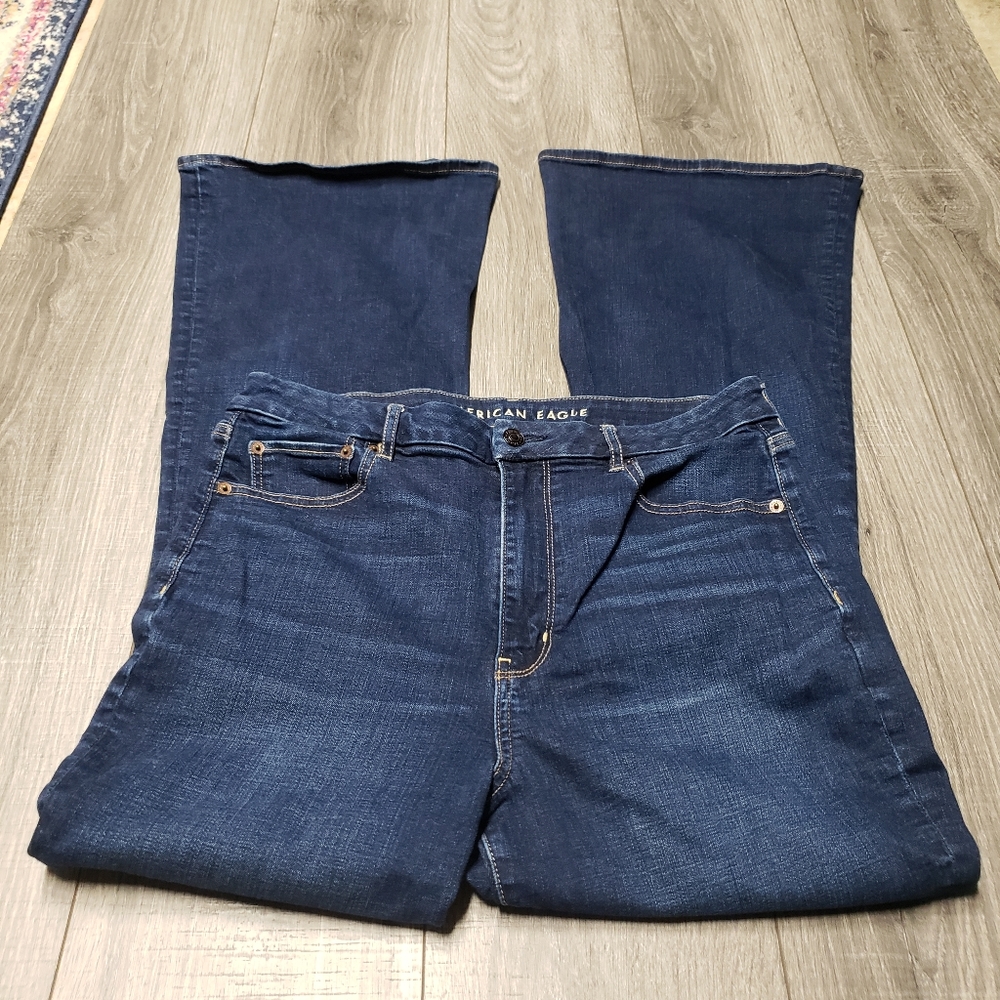 American eagle 12 Long Flare Jeans